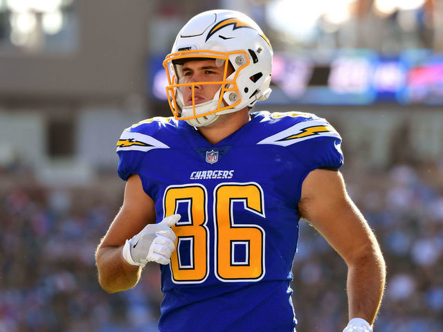 CARSON, CA - DECEMBER 03: Hunter Henry #86 of the Los Angeles Chargers walks off the field during the game against the Cleveland Browns at StubHub Center on December 3, 2017 in Carson, California.