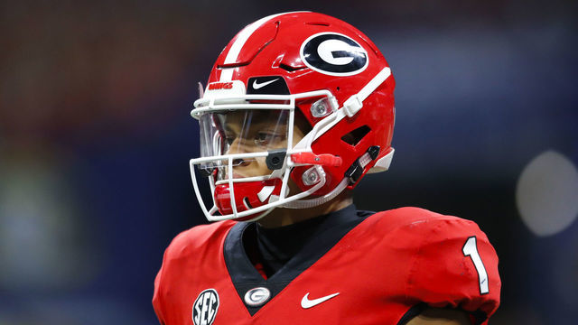 ATLANTA, GA - DECEMBER 01: Georgia Bulldogs quarterback Justin Fields (1) during the SEC Championship game of the Georgia Bulldogs v Alabama Crimson Tide at Mercedes-Benz Stadium in Atlanta, GA.