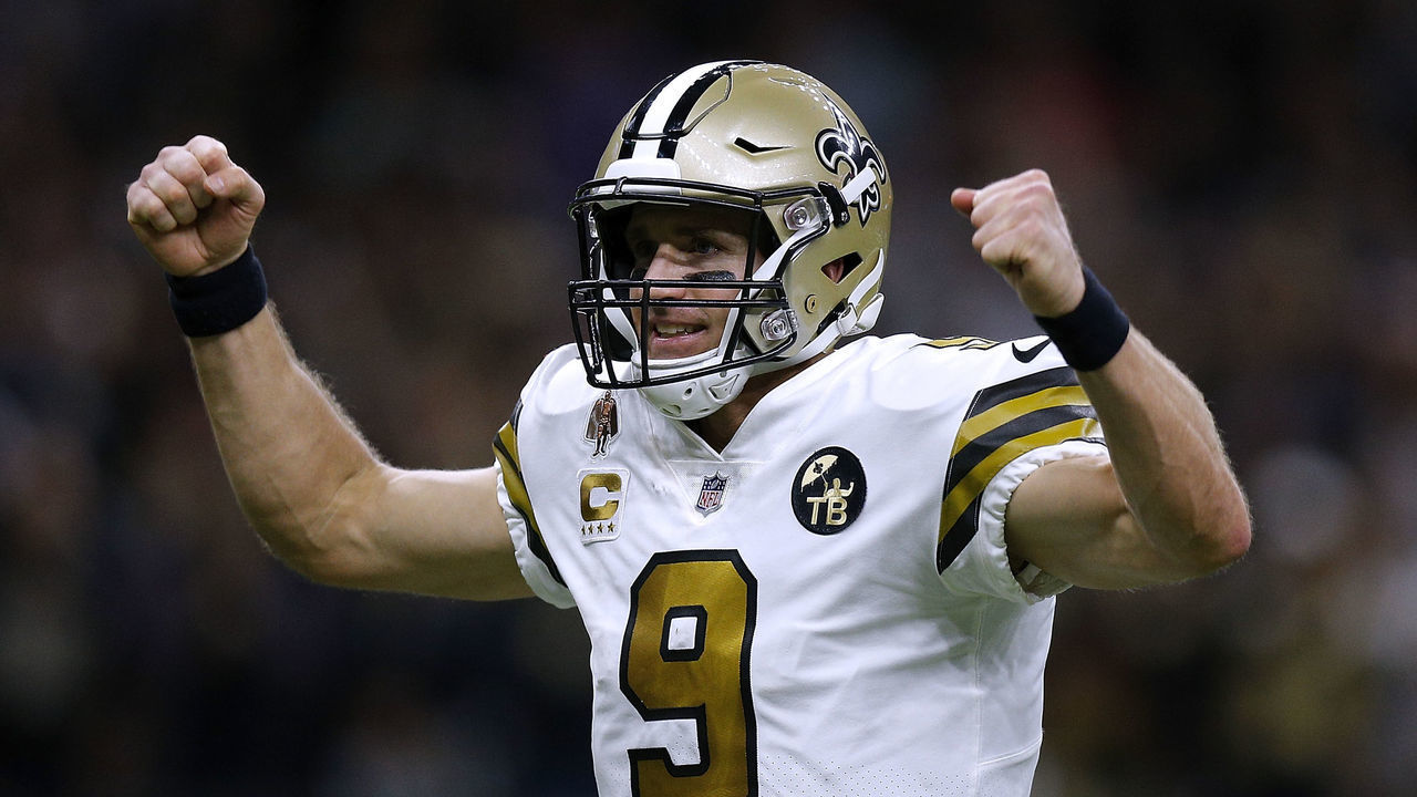 NEW ORLEANS, LA - NOVEMBER 18: Drew Brees #9 of the New Orleans Saints reacts during a game against the Philadelphia Eagles at the Mercedes-Benz Superdome on November 18, 2018 in New Orleans, Louisiana.