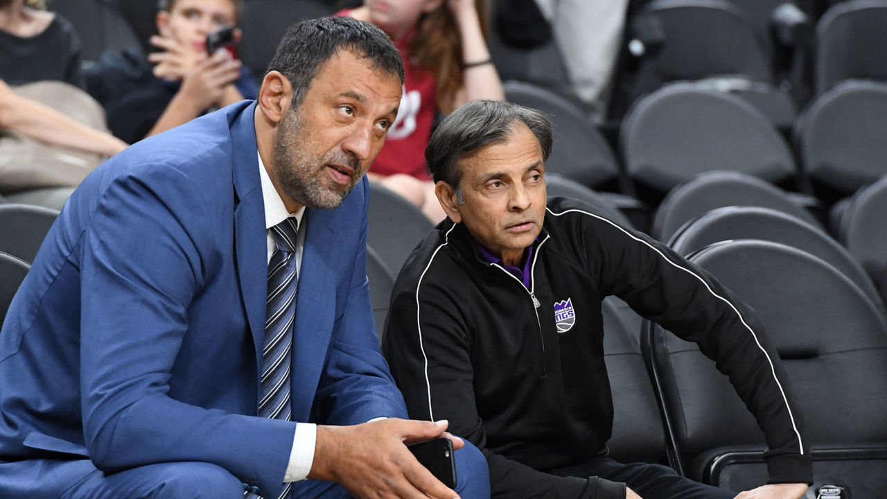 LAS VEGAS, NV - OCTOBER 8: Vlade Divac and owner of the Sacramento Kings, Vivek Ranadivé, talk before a preseason game between the Sacramento Kings and Los Angeles Lakers on October 8, 2017 at T-Mobile Arena in Las Vegas, Nevada. NOTE TO USER: User expressly acknowledges and agrees that, by downloading and/or using this photograph, user is consenting to the terms and conditions of the Getty Images License Agreement. Mandatory Copyright Notice: Copyright 2017 NBAE