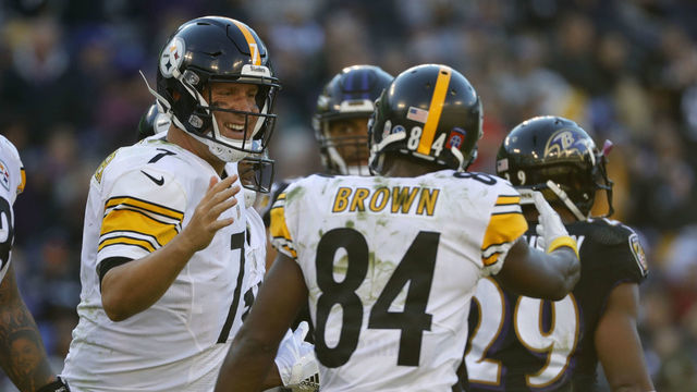 BALTIMORE, MD - NOVEMBER 04: Quarterback Ben Roethlisberger #7 of the Pittsburgh Steelers celebrates with wide receiver Antonio Brown #84 after a play in the third quarter against the Baltimore Ravens at M&T Bank Stadium on November 4, 2018 in Baltimore, Maryland.