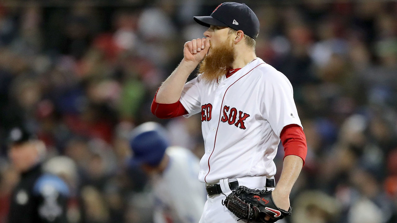 BOSTON, MA - OCTOBER 24: Craig Kimbrel #46 of the Boston Red Sox prepares to deliver the pitch against the Los Angeles Dodgers during the ninth inning in Game Two of the 2018 World Series at Fenway Park on October 24, 2018 in Boston, Massachusetts.