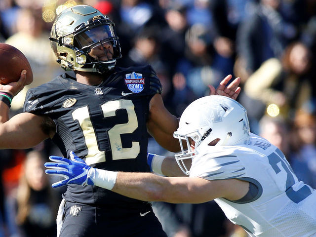 Memphis football: Tony Pollard ties NCAA record with kickoff return TD