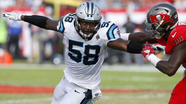 TAMPA, FL - DEC 02: Thomas Davis (58) of the Panthers closes in on the Bucs blocker during the during the regular season game between the Carolina Panthers and the Tampa Bay Buccaneers on December 02, 2018 at Raymond James Stadium in Tampa, Florida.
