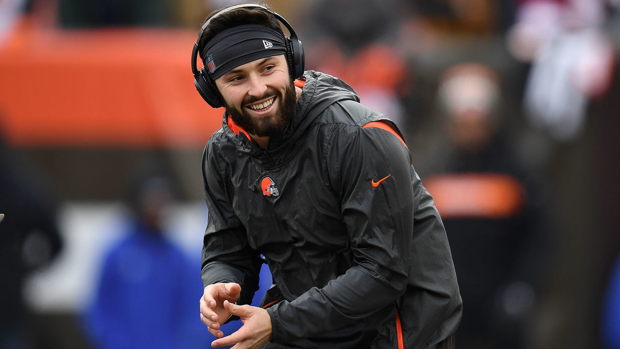CLEVELAND, OH - DECEMBER 23: Baker Mayfield #6 of the Cleveland Browns warms up prior to the game against the Cincinnati Bengals at FirstEnergy Stadium on December 23, 2018 in Cleveland, Ohio.