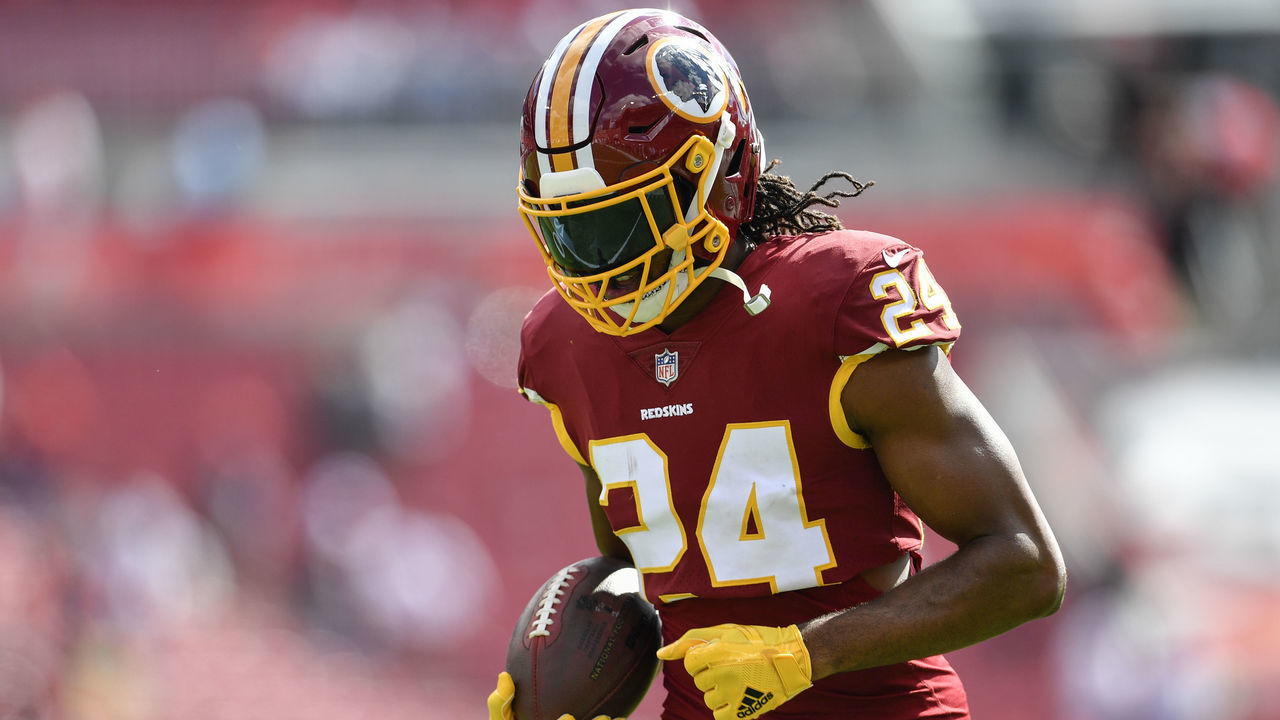 TAMPA, FL - NOVEMBER 11: Washington Redskins cornerback Josh Norman (24) warms up prior to the first half of an NFL game between the Washington Redskins and the Tampa Bay Bucs on November 11, 2018, at Raymond James Stadium in Tampa, FL.