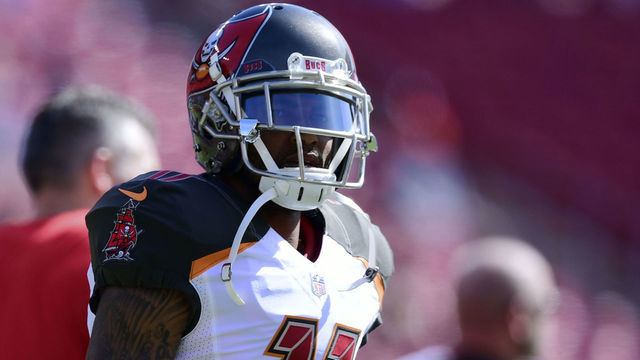 TAMPA, FLORIDA - NOVEMBER 25: DeSean Jackson #11 of the Tampa Bay Buccaneers looks towards the bench during warm-up before a game against the San Francisco 49ers at Raymond James Stadium on November 25, 2018 in Tampa, Florida.