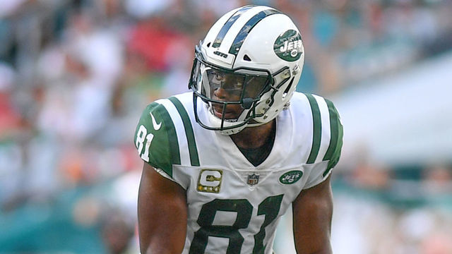 MIAMI, FL - NOVEMBER 04: Quincy Enunwa #81 of the New York Jets in action against the Miami Dolphins at Hard Rock Stadium on November 4, 2018 in Miami, Florida.