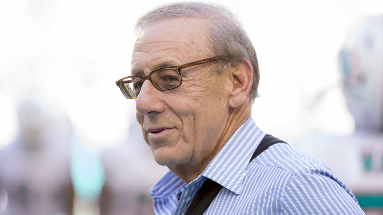 MIAMI GARDENS, FL - SEPTEMBER 23: Miami Dolphins owner Stephen Ross during the NFL football game between the Oakland Raiders and the Miami Dolphins on September 23, 2018, at the Hard Rock Stadium in Miami Gardens, FL.