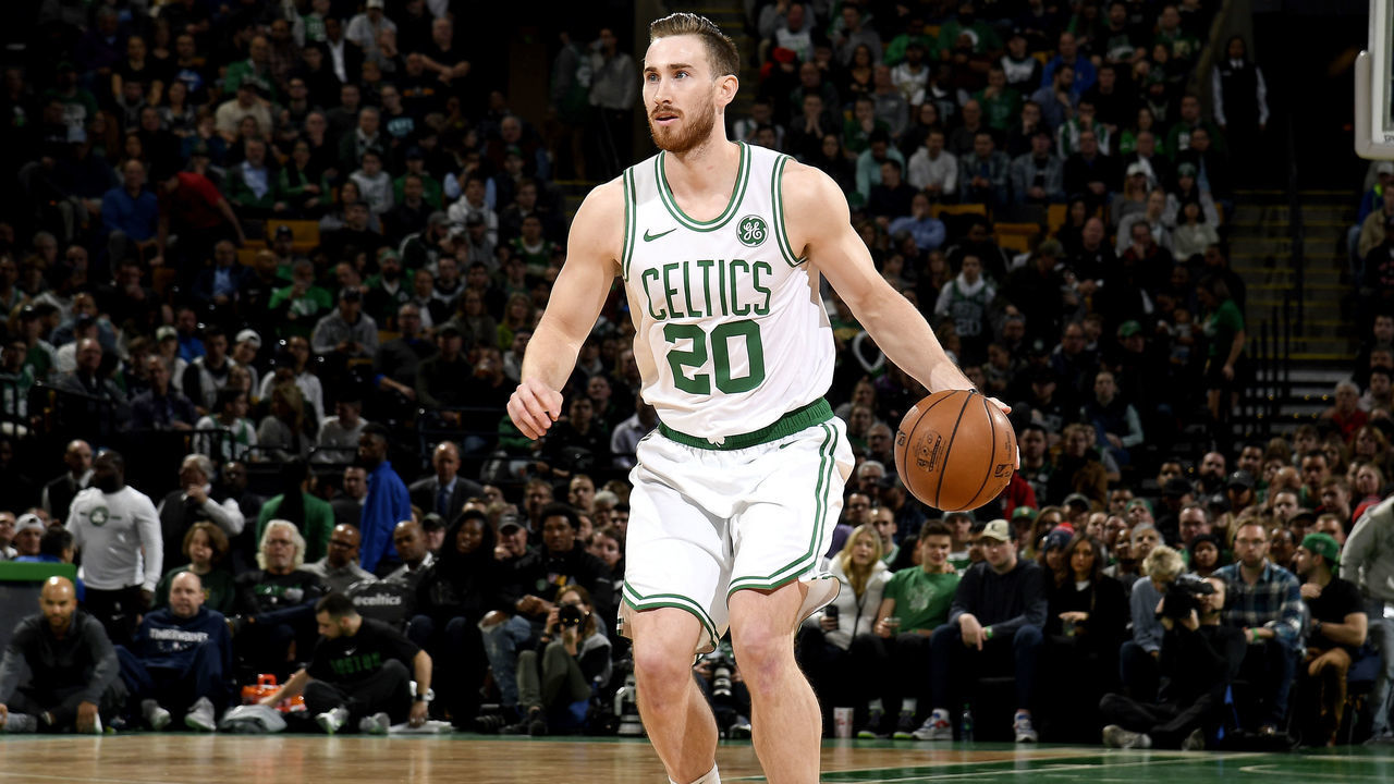 BOSTON, MA - JANUARY 02: Gordon Hayward #20 of the Boston Celtics handles the ball against the Minnesota Timberwolves on January 02, 2019 at the TD Garden in Boston, Massachusetts. Mandatory Copyright Notice: Copyright 2019 NBAE