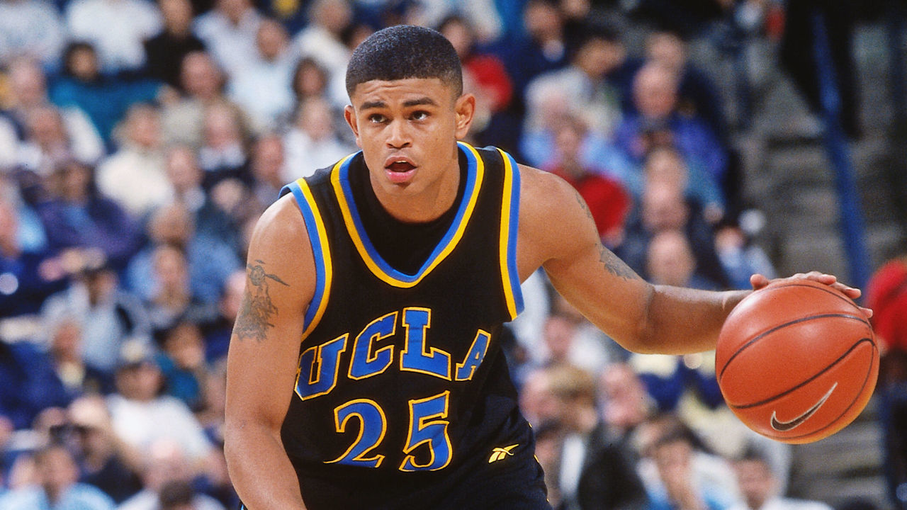 SACRAMENTO, CA - 1998: Earl Watson #25 of the UCLA Bruins dribbles against the California Golden Bears during a game played circa 1998 at Arco Arena in Sacramento, California. Mandatory Copyright Notice: Copyright 1998 NBAE