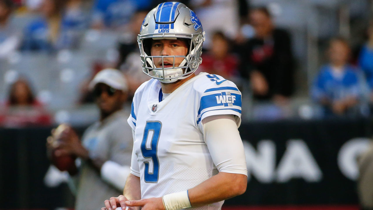 GLENDALE, AZ - DECEMBER 09: Detroit Lions quarterback Matthew Stafford (9) looks on before the NFL football game between the Detroit Lions and the Arizona Cardinals on December 9, 2018 at State Farm Stadium in Glendale, Arizona.