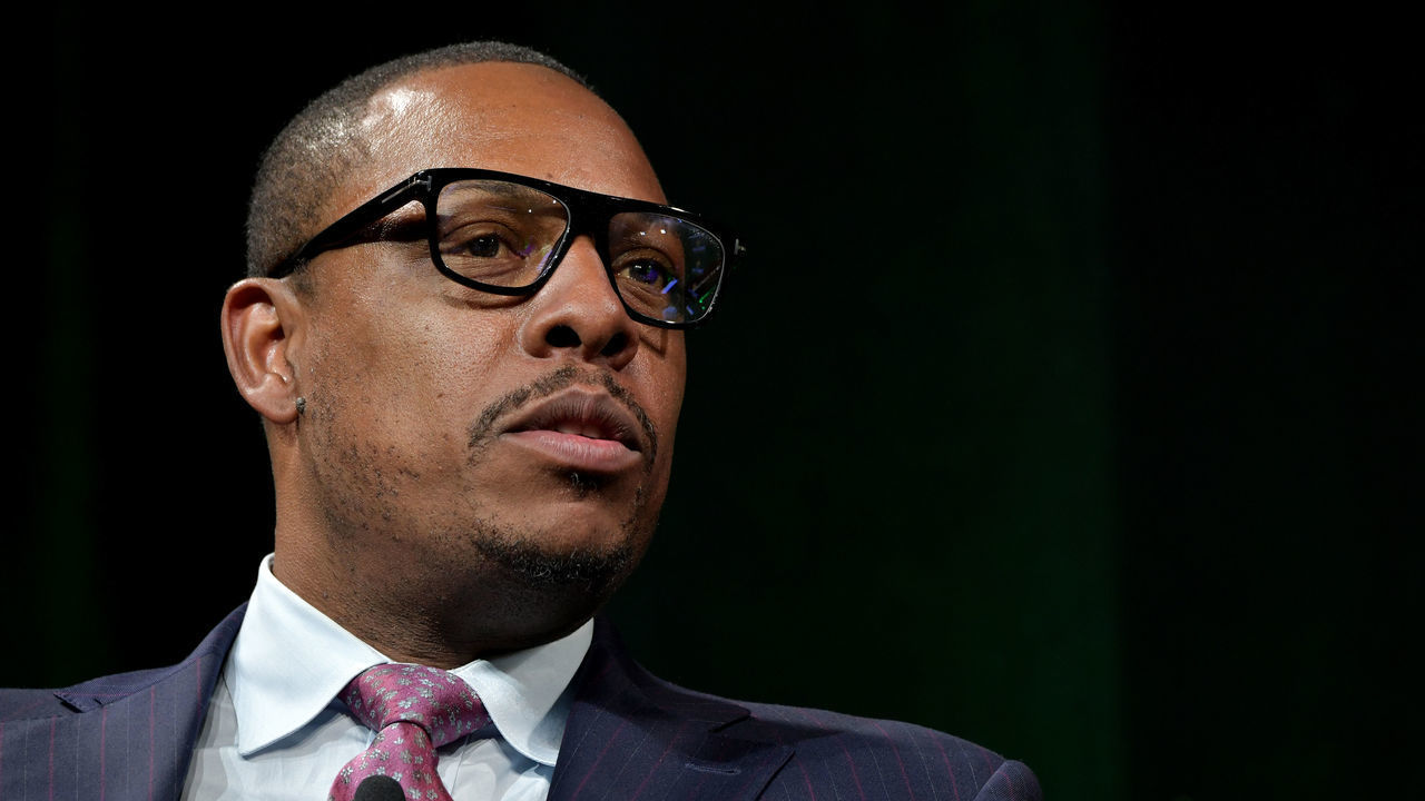 BOSTON, MA - NOVEMBER 28: Paul Pierce receives the Lifetime Achievement Award onstage at the Sports Museum 'The Tradition' annual gala at TD Garden on November 28, 2018 in Boston, Massachusetts. 2018 honorees included Richard Petty, Jim Lonborg, Don Cherry, Paul Pierce, Julie Foudy and Deion Branch.