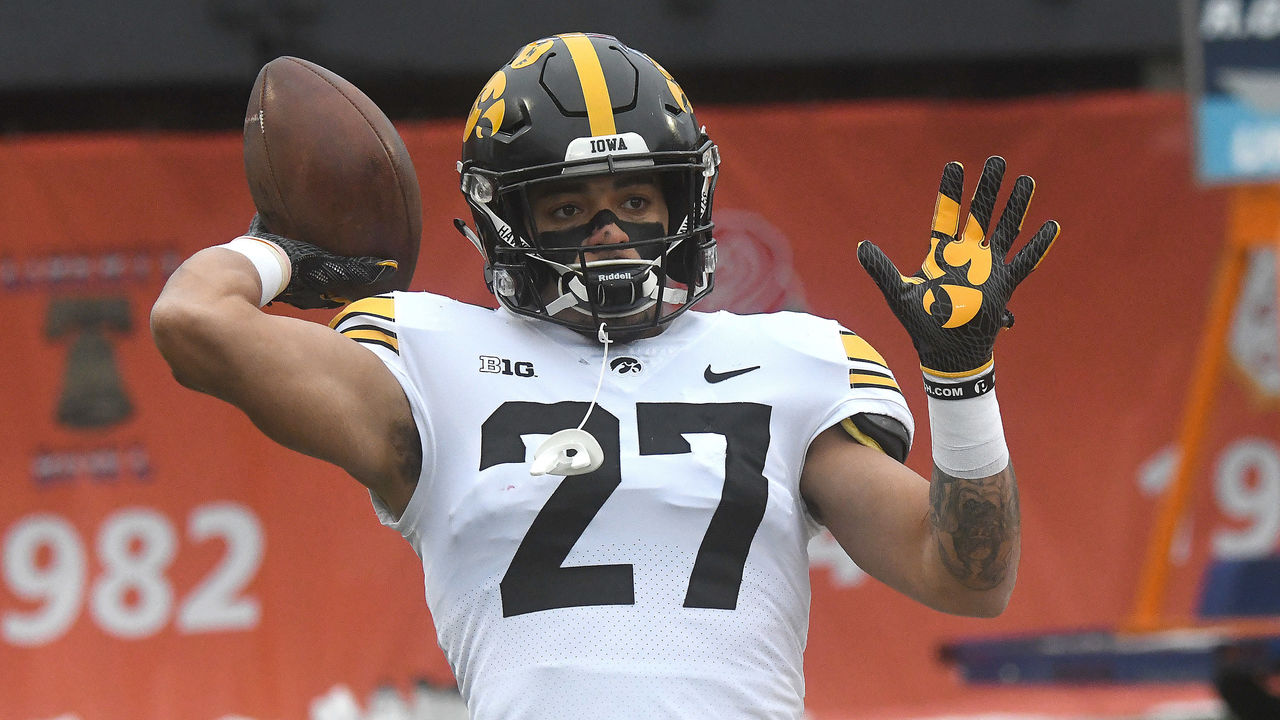 Iowa's Amani Hooker headed to NFL