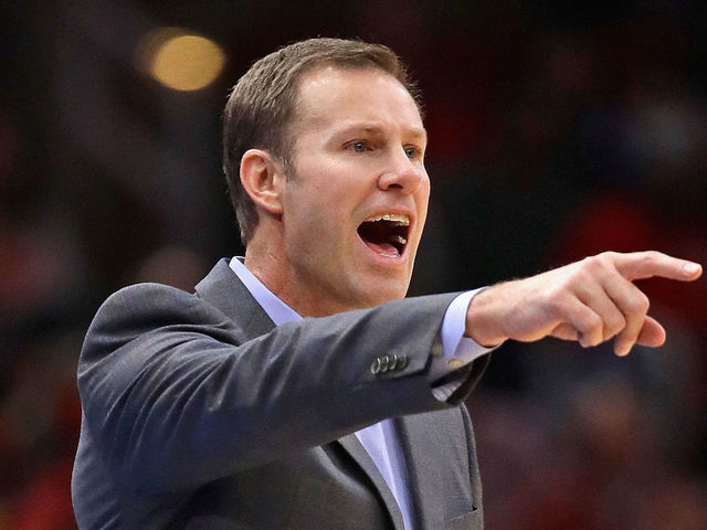 CHICAGO, IL - NOVEMBER 12: Head coach Fred Hoiberg of the Chicago Bulls yells instructions to his team against the Dallas Mavericks at the United Center on November 12, 2018 in Chicago, Illinois. NOTE TO USER: User expressly acknowledges and agrees that, by downloading and/or using this photograph, User is consenting to the terms and conditions of the Getty Images License Agreement.