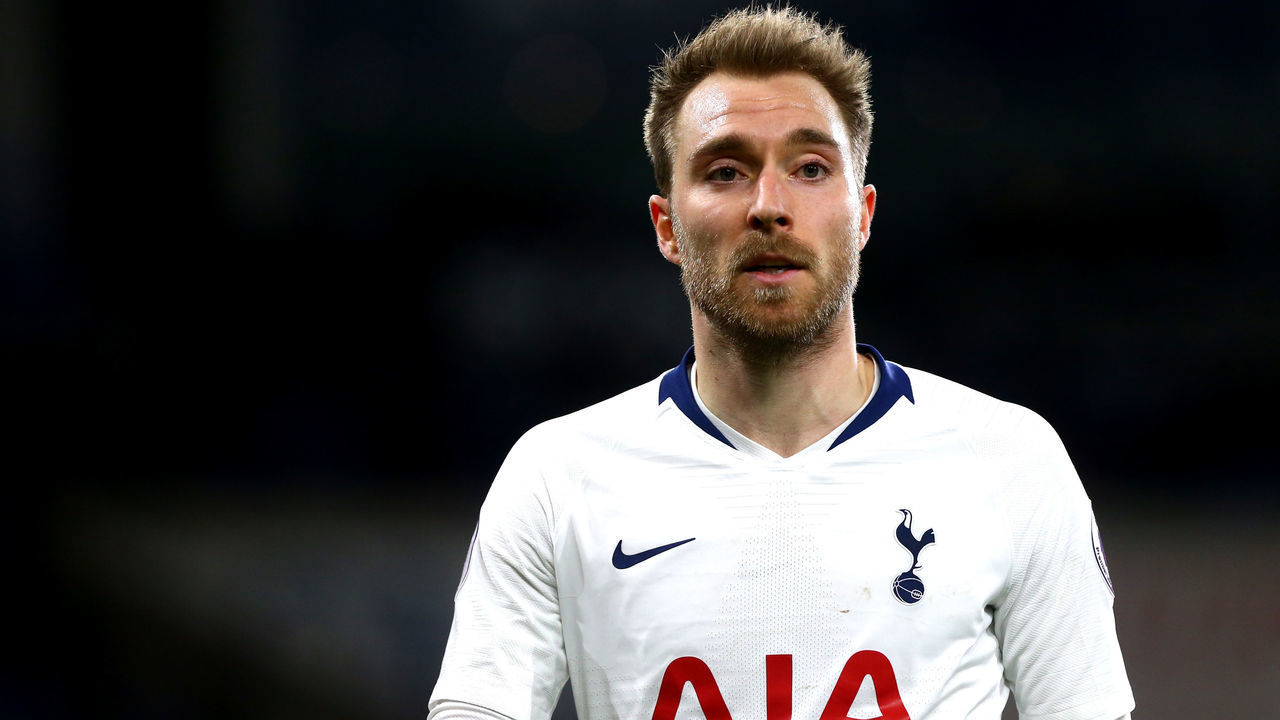 CARDIFF, WALES - JANUARY 01: Christian Eriksen of Tottenham Hotspur during the Premier League match between Cardiff City FC and Tottenham Hotspur at Cardiff City Stadium on January 1, 2019 in Cardiff, United Kingdom.