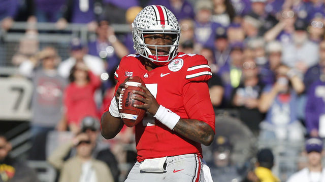 PASADENA, CA - JANUARY 01: Ohio State (7) Dwayne Haskins (QB) throws the ball during the Rose Bowl Game against the Washington Huskies on January 01, 2019, at the Rose Bowl in Pasadena, CA.