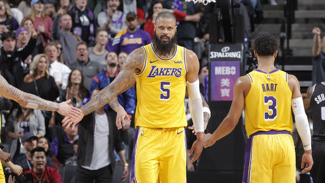 SACRAMENTO, CA - DECEMBER 27: Tyson Chandler #5 of the Los Angeles Lakers high fives teammates against the Sacramento Kings on December 27, 2018 at Golden 1 Center in Sacramento, California. NOTE TO USER: User expressly acknowledges and agrees that, by downloading and or using this photograph, User is consenting to the terms and conditions of the Getty Images Agreement. Mandatory Copyright Notice: Copyright 2018 NBAE