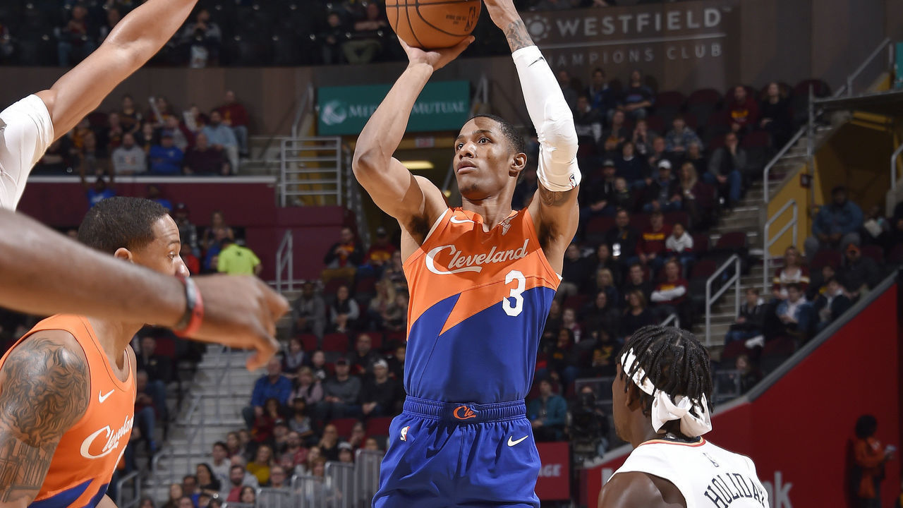 CLEVELAND, OH - JANUARY 5: Patrick McCaw #3 of the Cleveland Cavaliers shoots the ball against the New Orleans Pelicans on January 5, 2019 at Quicken Loans Arena in Cleveland, Ohio. NOTE TO USER: User expressly acknowledges and agrees that, by downloading and/or using this Photograph, user is consenting to the terms and conditions of the Getty Images License Agreement. Mandatory Copyright Notice: Copyright 2019 NBAE