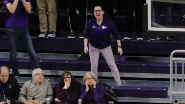 Northwestern asks shrieking fan to quiet down after complaints
