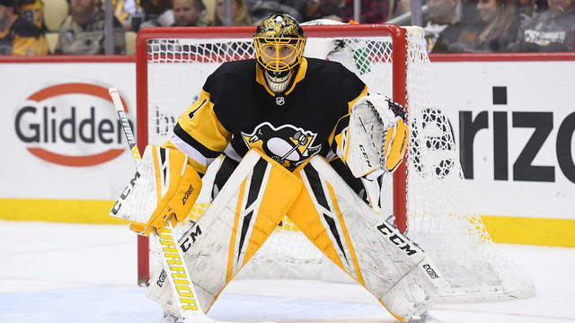 PITTSBURGH, PA - DECEMBER 20: Pittsburgh Penguins Goalie Casey DeSmith (1) tends net during the second period in the NHL game between the Pittsburgh Penguins and the Minnesota Wild on December 20, 2018, at PPG Paints Arena in Pittsburgh, PA.