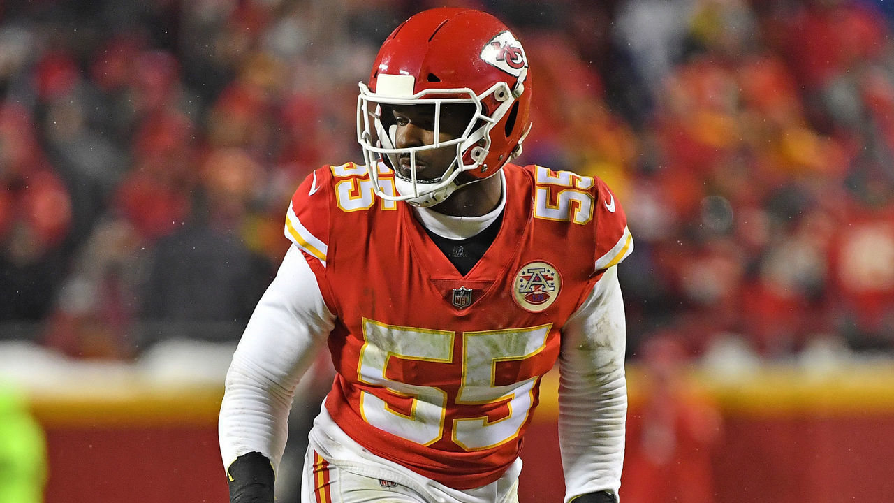 KANSAS CITY, MO - JANUARY 12: Outside linebacker Dee Ford #55 of the Kansas City Chiefs gets set on defense against the Indianapolis Colts during the second half of the AFC Divisional Round playoff game at Arrowhead Stadium on January 12, 2019 in Kansas City, Missouri.
