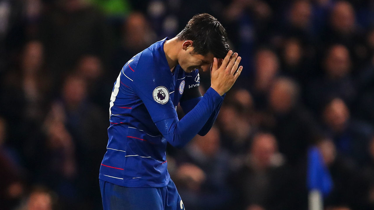 LONDON, ENGLAND - NOVEMBER 04: Alvaro Morata of Chelsea reacts after missing a chance on goal for his hat trick during the Premier League match between Chelsea FC and Crystal Palace at Stamford Bridge on November 4, 2018 in London, United Kingdom.