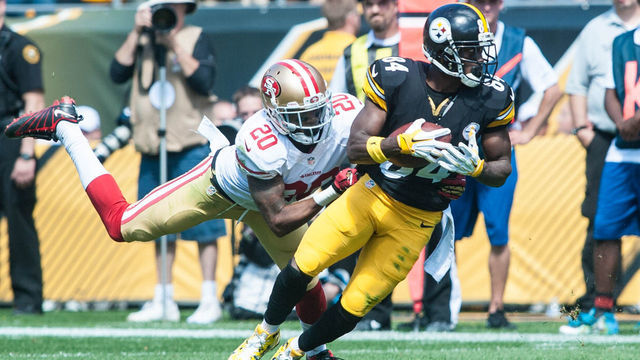 September 20 2015: Pittsburgh Steelers wide receiver Antonio Brown (84) runs after a catch during the first half in the game between the Pittsburgh Steelers and the San Francisco 49ers at Heinz Field in Pittsburgh, Pennsylvania.