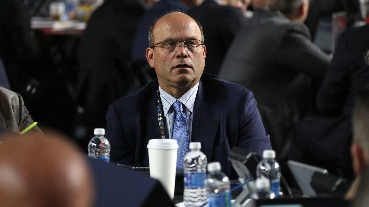 CHICAGO, IL - JUNE 24: General manager Peter Chiarelli of the Edmonton Oilers looks on from the Blue Jackets draft table during the 2017 NHL Draft at United Center on June 24, 2017 in Chicago, Illinois.