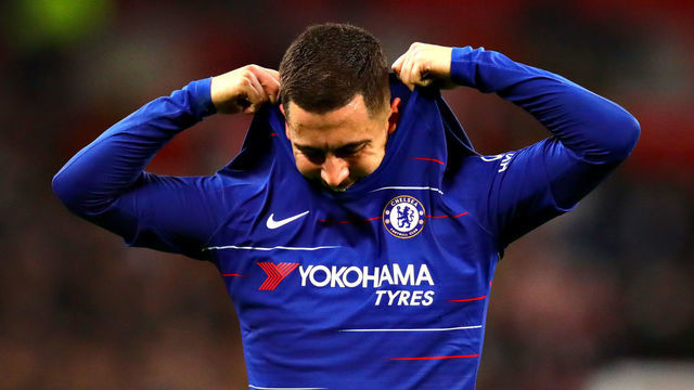 LONDON, ENGLAND - JANUARY 08: Eden Hazard of Chelsea looks dejected after the Carabao Cup Semi Final First Leg between Tottenham Hotspur and Chelsea at Wembley Stadium on January 08, 2019 in London, England.