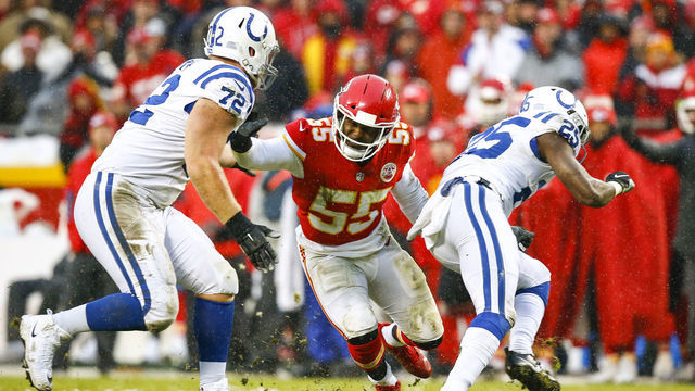 KANSAS CITY, MO - JANUARY 12: Outside linebacker Dee Ford #55 of the Kansas City Chiefs tries to elude the block of offensive tackle Braden Smith #72 of the Indianapolis Colts in the AFC Divisional Playoff at Arrowhead Stadium on January 12, 2019 in Kansas City, Missouri.