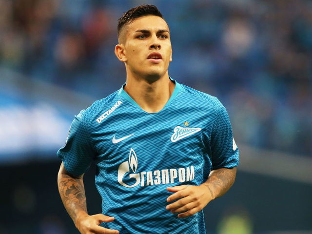 ST PETERSBURG, RUSSIA - AUGUST 19, 2018: Zenit St Petersburg's Leandro Paredes in a 2018/2019 Russian Football Premier League Round 4 match between Zenit St Petersburg and Ural Yekaterinburg at Saint Petersburg Stadium (Krestovsky Stadium). Peter Kovalev/TASS