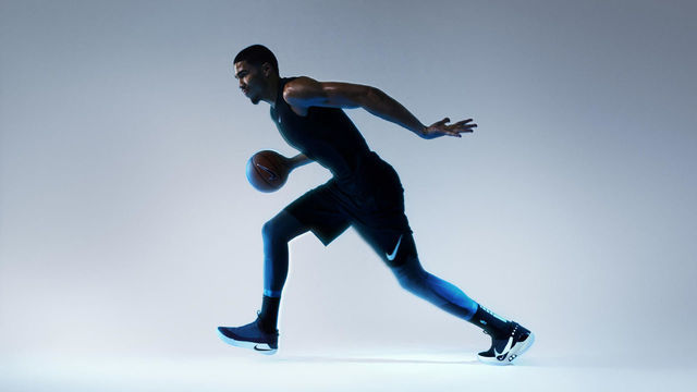 Nike unveils auto-lacing basketball sneaker
