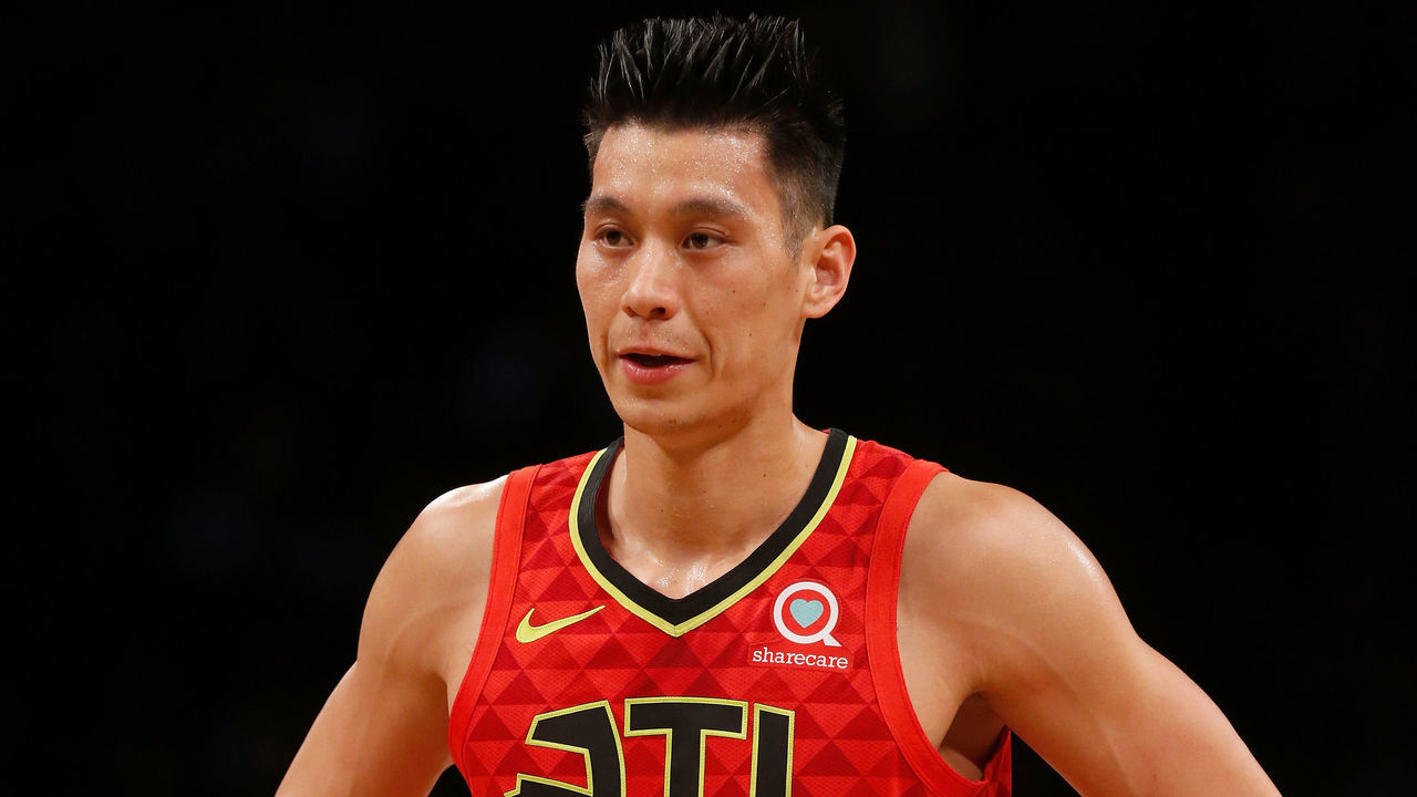 BROOKLYN, NY - JANUARY 09: (NEW YORK DAILIES OUT) Jeremy Lin #7 of the Atlanta Hawks in action against the Brooklyn Nets at Barclays Center on January 9, 2019 in the Brooklyn borough of New York City. The Nets defeated the Hawks 116-100. NOTE TO USER: User expressly acknowledges and agrees that, by downloading and/or using this photograph, user is consenting to the terms and conditions of the Getty Images License Agreement.
