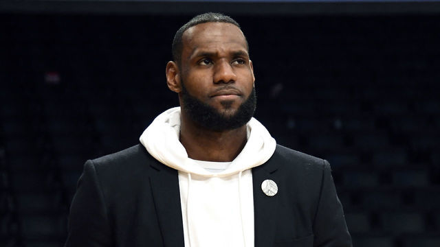 LOS ANGELES, CA - DECEMBER 28: Injured LeBron James #23 of the Los Angeles Lakers walks on the court after the Los Angeles Clippers and Los Angeles Lakers basketball game at Staples Center on December 28, 2018 in Los Angeles, California.