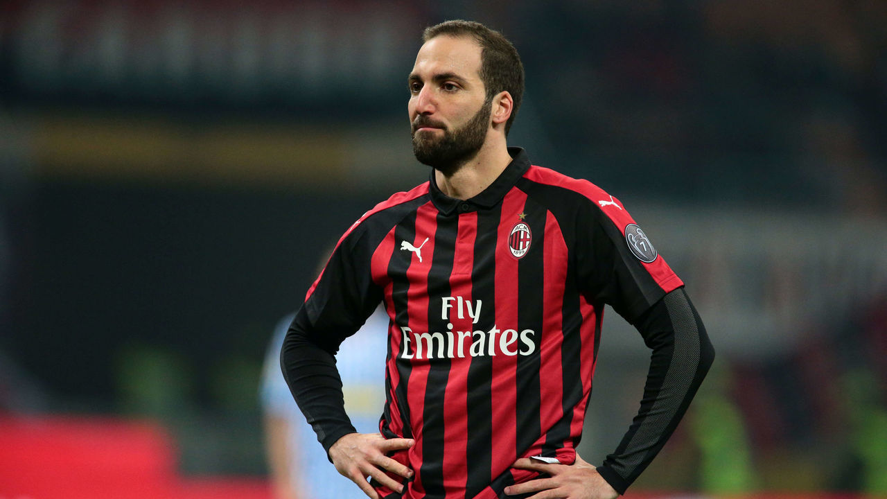 STADIO GIUSEPPE MEAZZA, MILANO, ITALY - 2018/12/29: Gonzalo Higuain of Ac Milan during the Serie A football match between AC Milan and Spal . Ac Milan wins 2-1 over Spal.