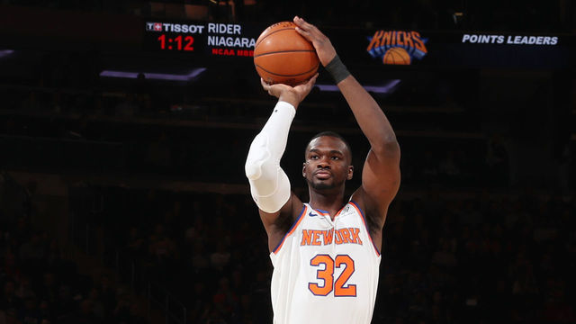 NEW YORK, NY - JANUARY 13: Noah Vonleh #32 of the New York Knicks shoots the ball against the Philadelphia 76ers on January 13, 2019 at Madison Square Garden in New York City, New York. Mandatory Copyright Notice: Copyright 2019 NBAE