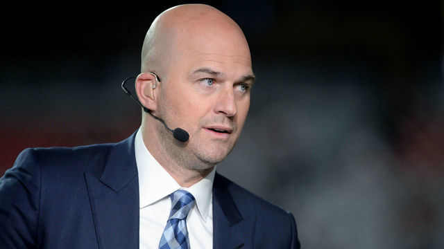 GLENDALE, AZ - SEPTEMBER 25: ESPN analysts Matt Hasselbeck on set during the MNF broadcast prior to the NFL game between the Dallas Cowboys and Arizona Cardinals at University of Phoenix Stadium on September 25, 2017 in Glendale, Arizona.