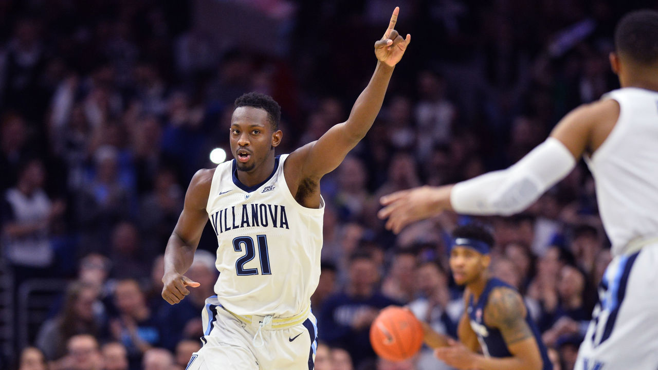 PHILADELPHIA, PA - JANUARY 18: Villanova Forward Dhamir Cosby-Roundtree (21) celebrates after a score in the first half during the game between the Xavier Musketeers and Villanova Wildcats on January 18, 2019 at Wells Fargo Center in Philadelphia, PA.