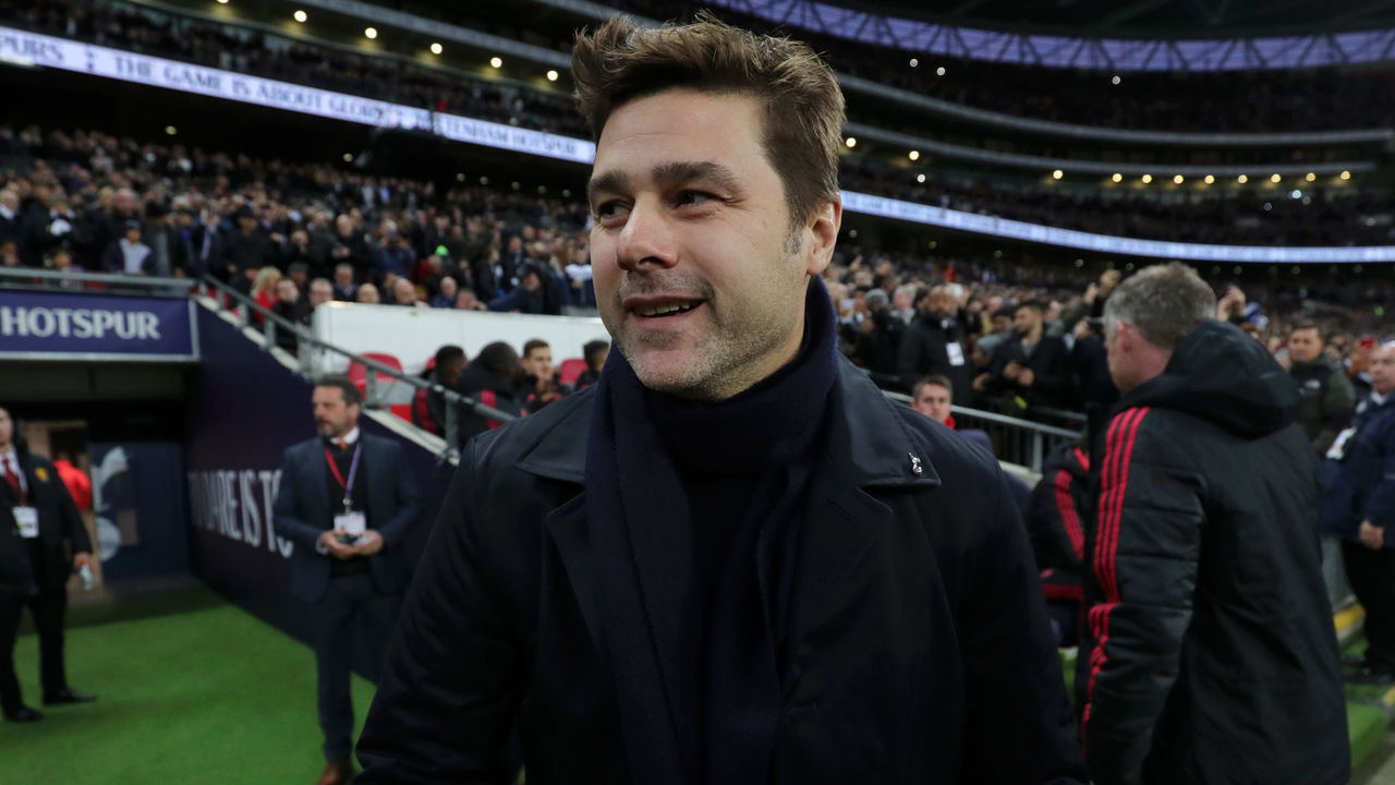 LONDON, ENGLAND - JANUARY 13: Mauricio Pochettino, Manager of Tottenham Hotspur looks on prior to the Premier League match between Tottenham Hotspur and Manchester United at Wembley Stadium on January 12, 2019 in London, United Kingdom.