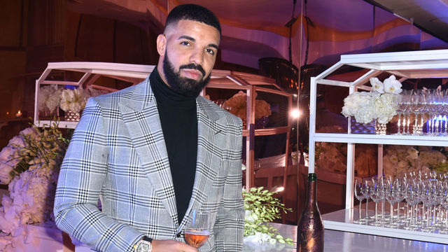 LOS ANGELES, CA - DECEMBER 31: Drake attends The Mod Sèlection Champagne New Years Party Hosted By Drake And John Terzian at Delilah on December 31, 2018 in Los Angeles, California.