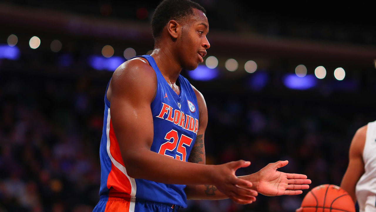 NEW YORK, NY - DECEMBER 04: Florida Gators forward Keith Stone (25) during the first half of the College Basketball Game between the Florida Gators and the West Virginia Mountaineers on December 4, 2018 at Madison Square Garden in New York, NY.