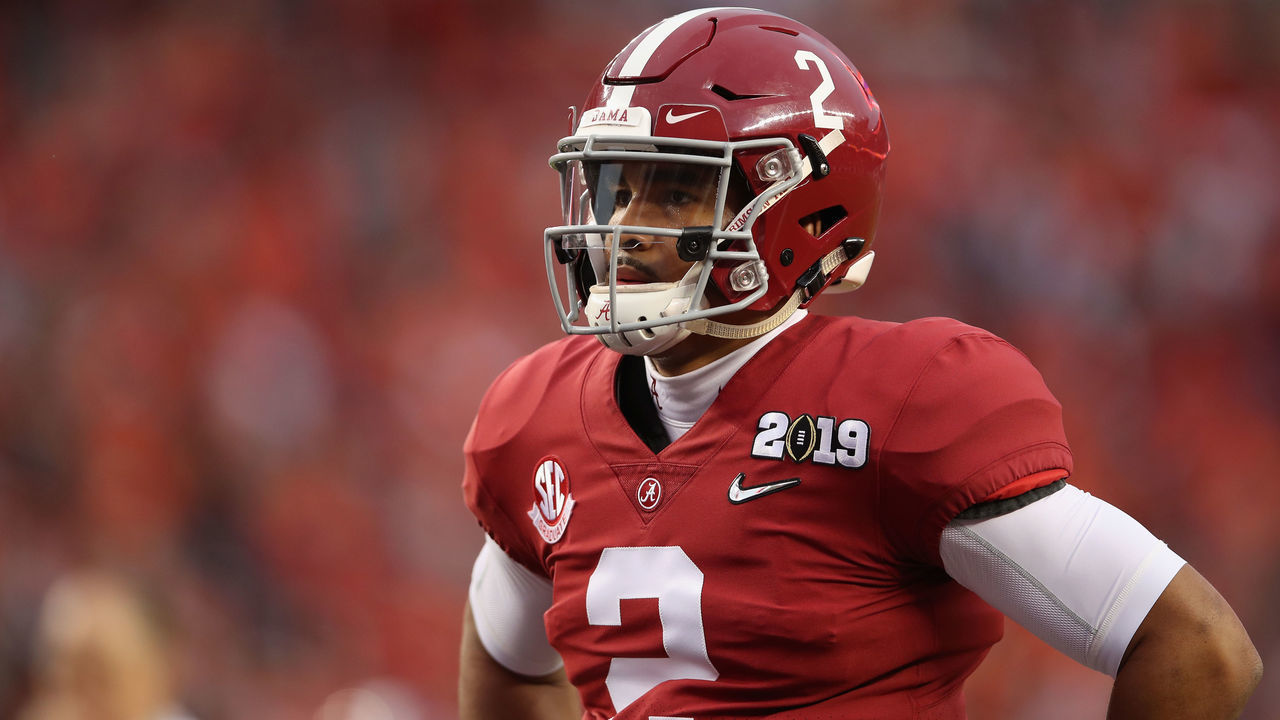 SANTA CLARA, CA - JANUARY 07: Jalen Hurts #2 of the Alabama Crimson Tide warms up prior to the CFP National Championship against the Clemson Tigers presented by AT&T at Levi's Stadium on January 7, 2019 in Santa Clara, California.