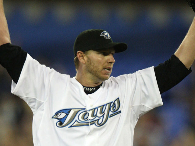 Roy Halladay: Blue Jays honor pitcher with emotional jersey retirement