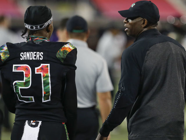 Deion Sanders Son Shilo Commits To South Carolina Thescore Com Deion Sanders Son Shilo Commits To South Carolina Thescore Com