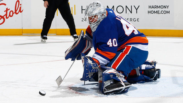 UNIONDALE, NY - JANUARY 17: Robin Lehner #40 of the New York Islanders skates against the New Jersey Devils at Nassau Veterans Memorial Coliseum on January 17, 2019 in Uniondale, New York. New York Islanders defeated the New Jersey Devils 4-1.