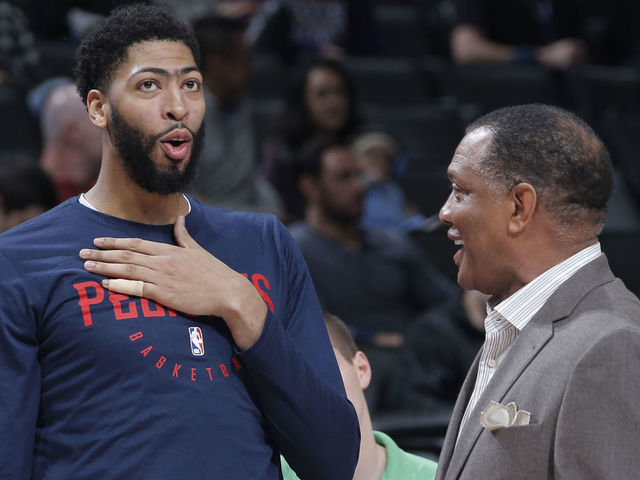 SACRAMENTO, CA - DECEMBER 23: Anthony Davis #23 of the New Orleans Pelicans talks to Alvin Gentry of the New Orleans Pelicans during the game against the Sacramento Kings on December 23, 2018 at Golden 1 Center in Sacramento, California. Mandatory Copyright Notice: Copyright 2018 NBAE