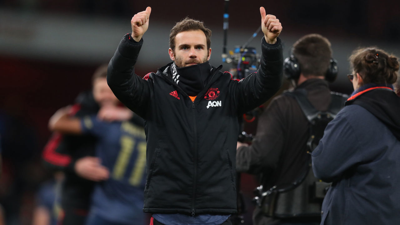 LONDON, ENGLAND - JANUARY 25: Juan Mata of Manchester United applauds after the FA Cup Fourth Round match between Arsenal and Manchester United at Emirates Stadium on January 25, 2019 in London, United Kingdom.