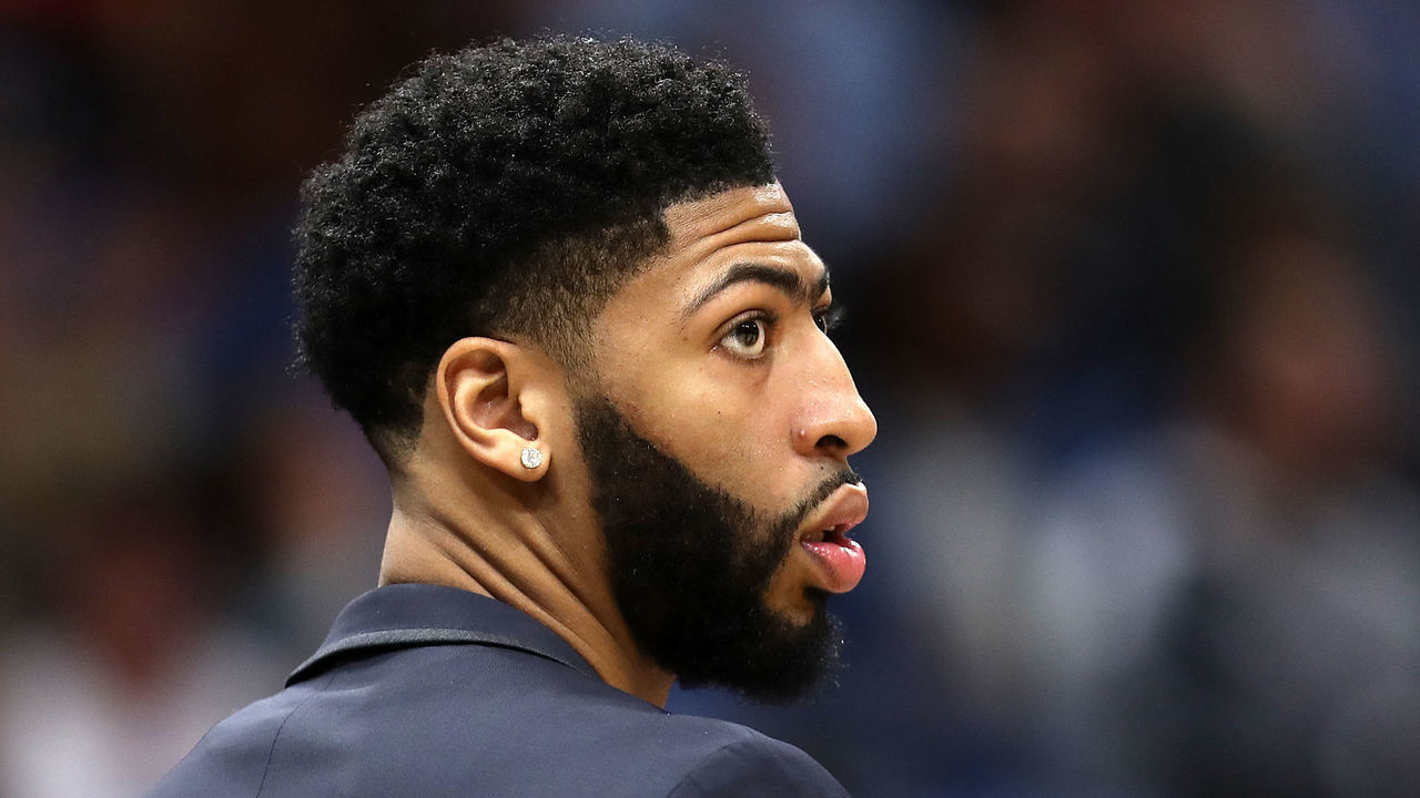 NEW ORLEANS, LOUISIANA - JANUARY 23: Anthony Davis #23 of the New Orleans Pelicans looks on against the Detroit Pistons at Smoothie King Center on January 23, 2019 in New Orleans, Louisiana.