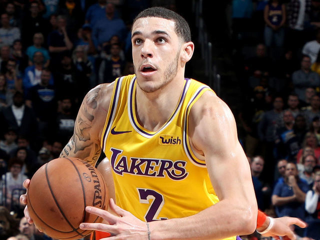 OKLAHOMA CITY, OK- JANUARY 17: Los Angeles Lakers guard Lonzo Ball #2 drives to the basket during the game against the Oklahoma City Thunder on January 17, 2019 at Chesapeake Energy Arena in Oklahoma City, Oklahoma. Mandatory Copyright Notice: Copyright 2019 NBAE